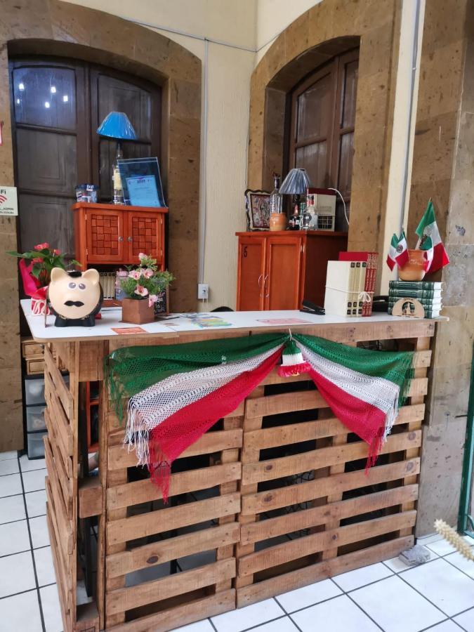 Hostal Guadalajara Exteriör bild