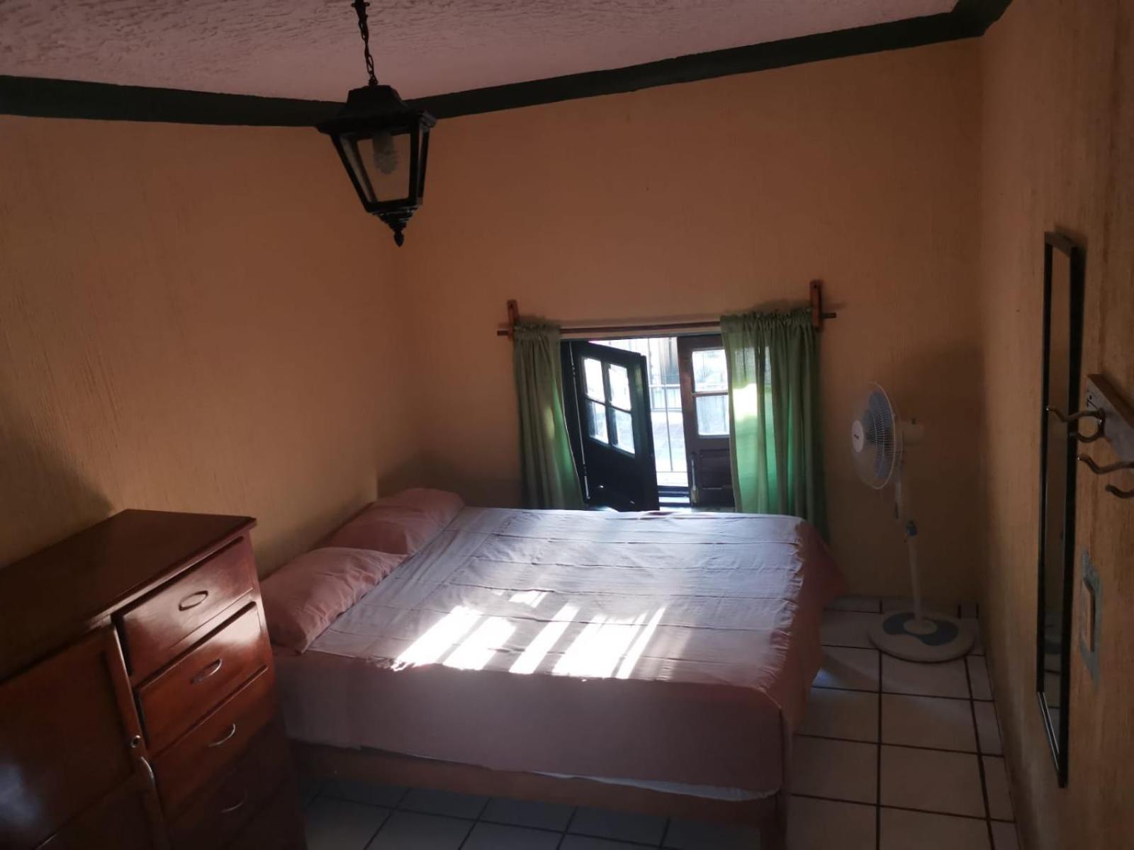 Hostal Guadalajara Exteriör bild